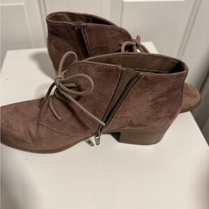Women's Suede Ankle Boots - Brown